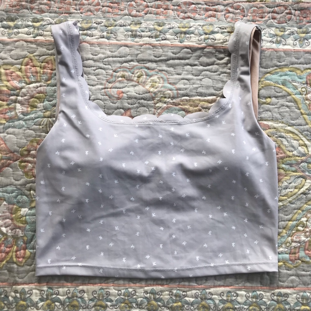 Kortni Jeane Scalloped Top Beige Flake